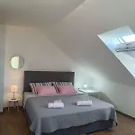 Sobe Pri Rozi