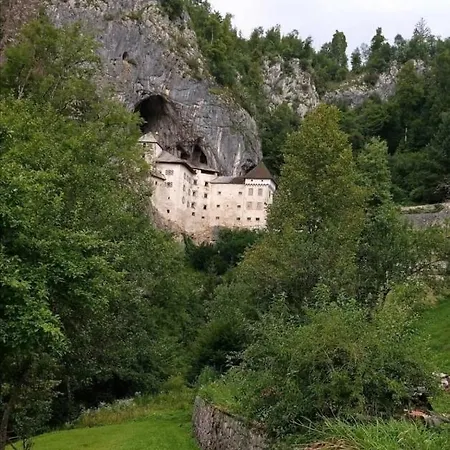 Ostanak kod kuće Sobe Pri Rozi *