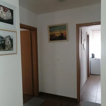 Quarto em Acomodações Particulares Sobe Pri Rozi