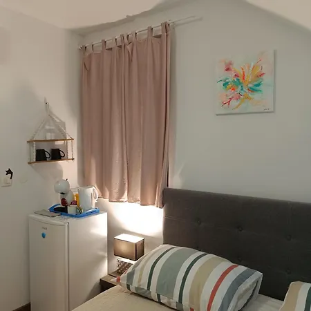 Sobe Pri Rozi Homestay szállás Postojna