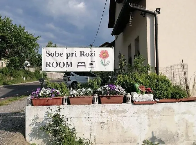 Sobe Pri Rozi